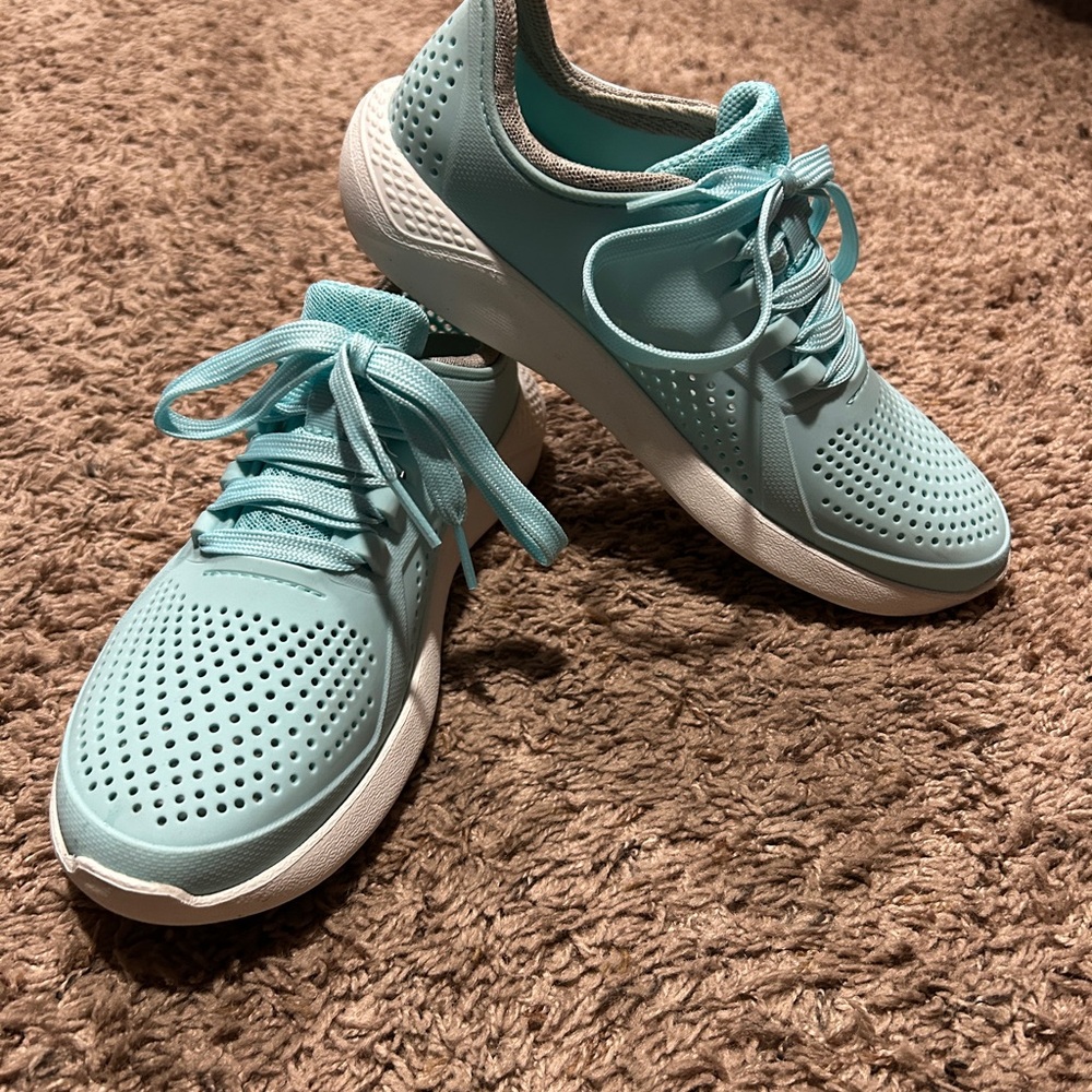 CROCS Women's Light Blue Sneakers